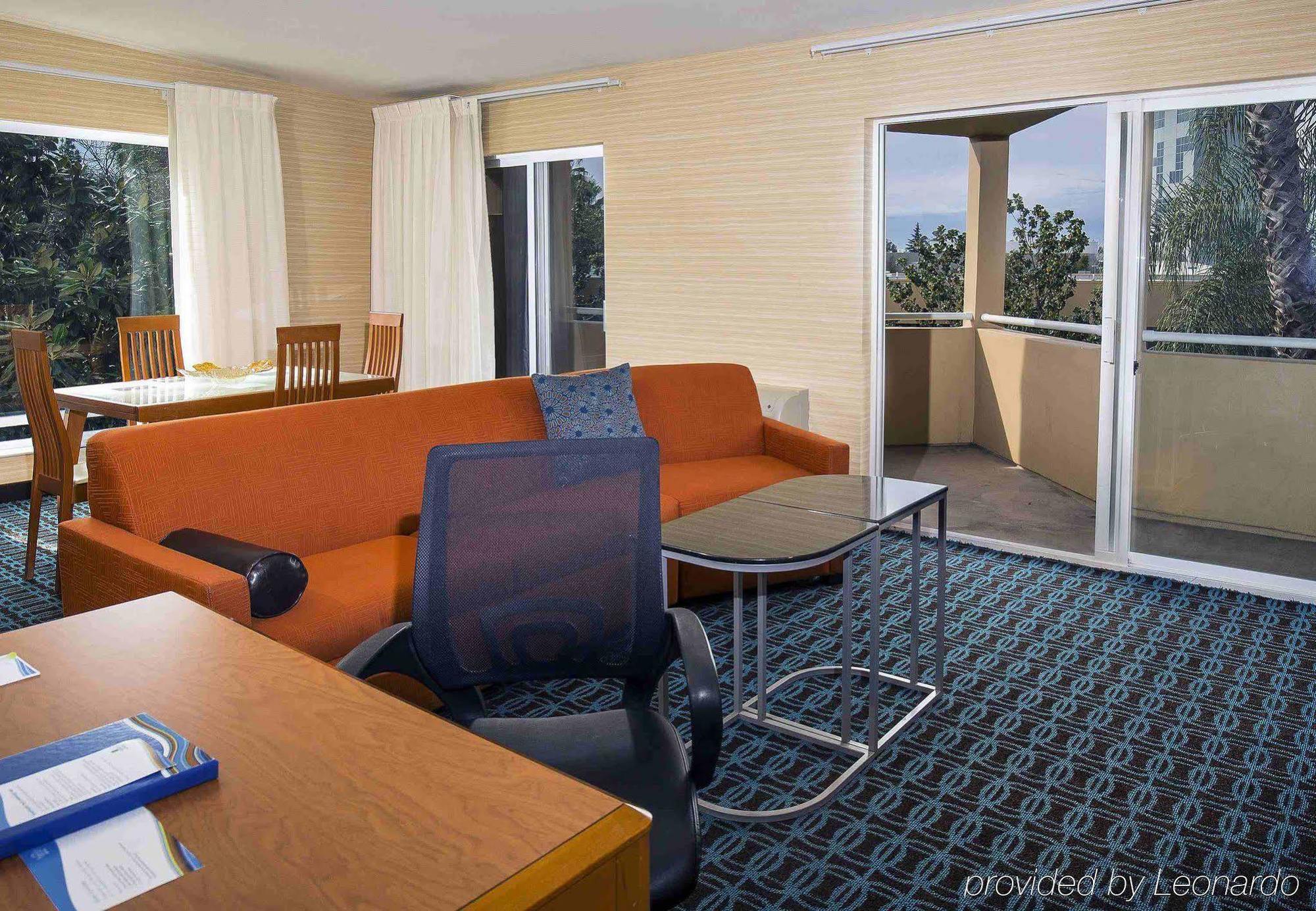 Fairfield Inn And Suites By Marriott San Jose Airport São José Exterior foto